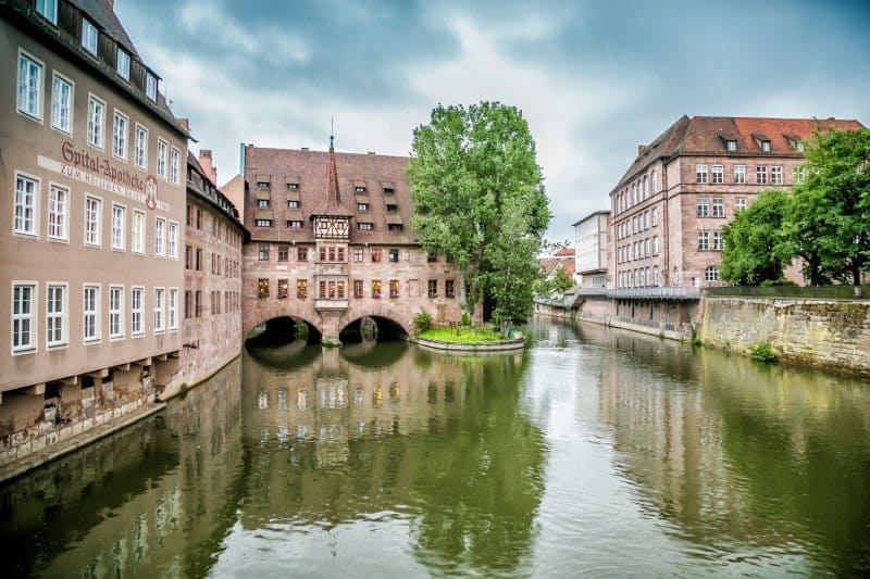 Начните планировать свое собственное путешествие по Германии с   Прокат автомобилей Sixt